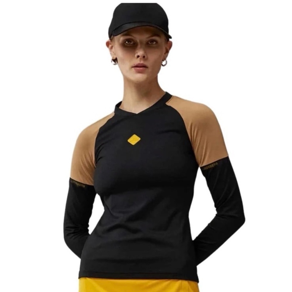 J.Lindeberg Sianna Love Sleeve Golf Top in Gold / Black Size Large